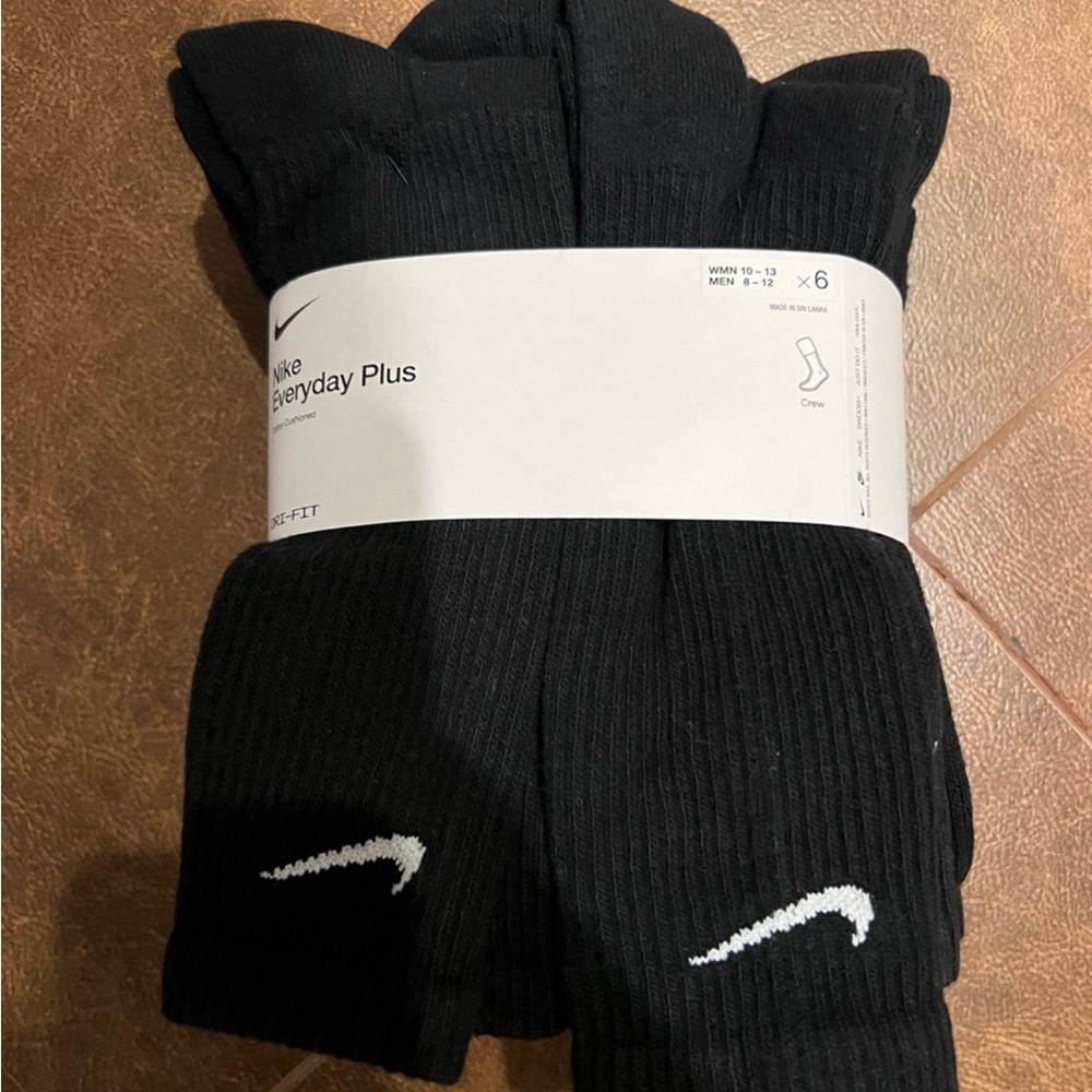 NWT 6 Pairs Nike Men’s Everyday Plus Cushioned Training Crew Socks in Black